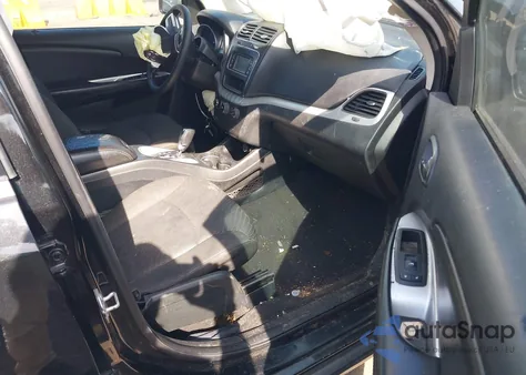 2018 Dodge Journey Se z USA, uszkodzony, nr VIN 3C4PDCAB4JT276674